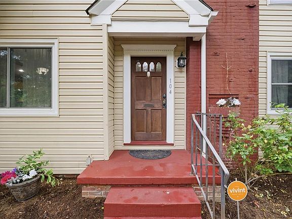 5th image of 104 E Severn Rd