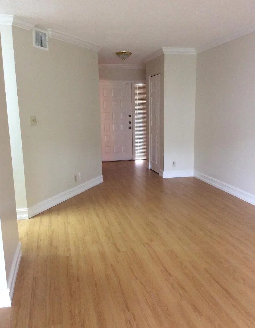 1 bed, 862 sqft, $2,100 — Photo 1