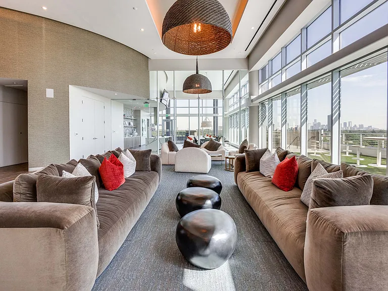 Vantage Med Center — Photo 16