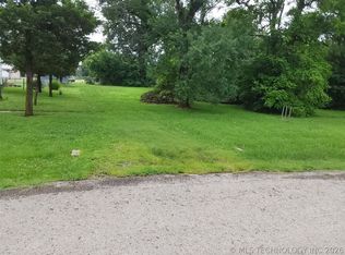 514 Maple St, Chelsea, OK 74016