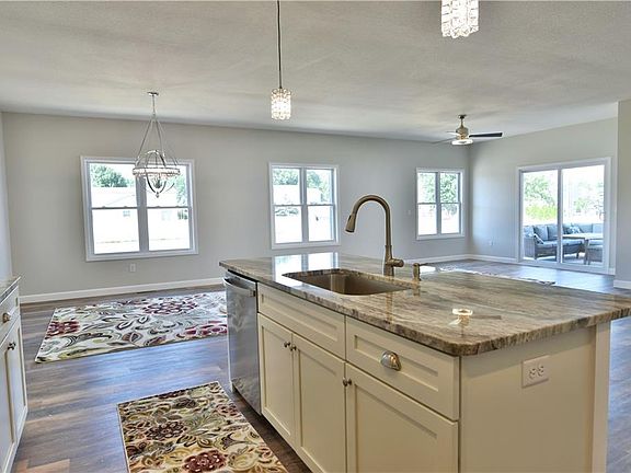 5th image of 6377 Brianna Way NW