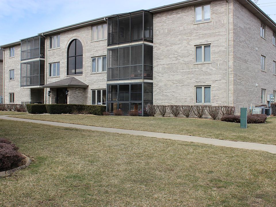 1st image of 5117 139th Pl #505