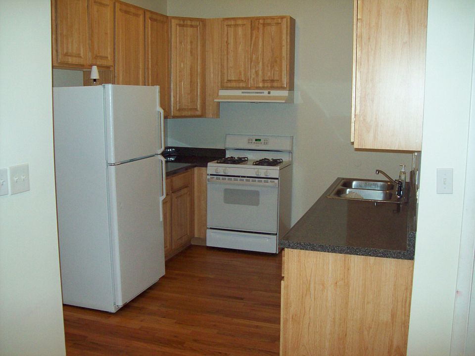 2nd image of 1142 S Mozart St APT 3F