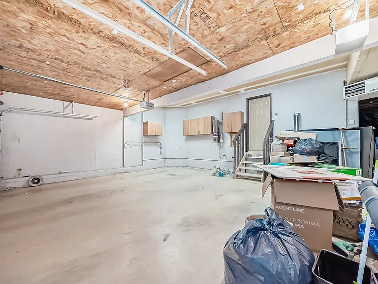 409 W Lakeview Dr — Photo 49