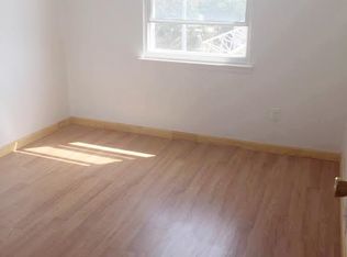 2517 124th St #1FL, Flushing, NY 11354