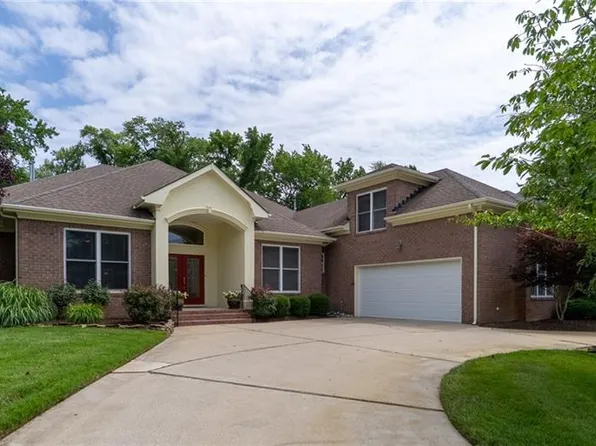 2241 Zia Dr, Virginia Beach, VA 23456