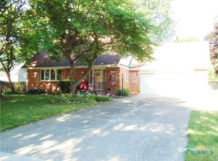 5933 Holly Glenn Dr, Toledo, OH 43612