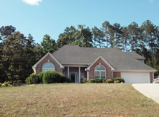 185 Adrians Ln, Covington, GA 30016