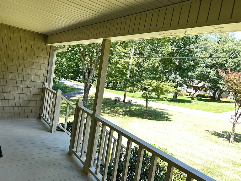 329 Harris Oaks — Photo 25