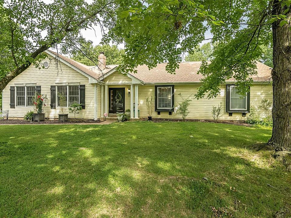 1st image of 14925 Greenleaf Valley Dr