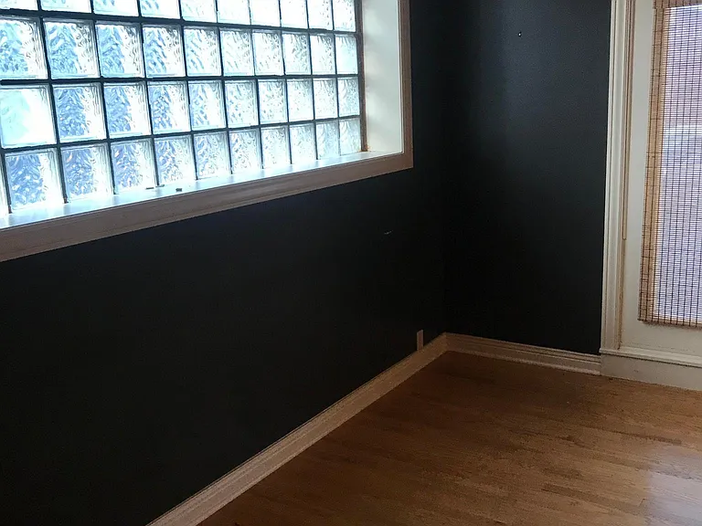 139 Division Ave S — Photo 20