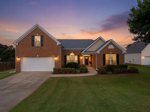 152 Pendock Ln, Piedmont, SC 29673