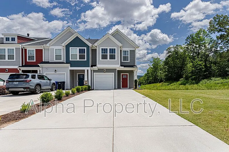 30 Mardale Ln