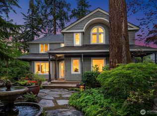 2038 9th St W, Kirkland, WA 98033