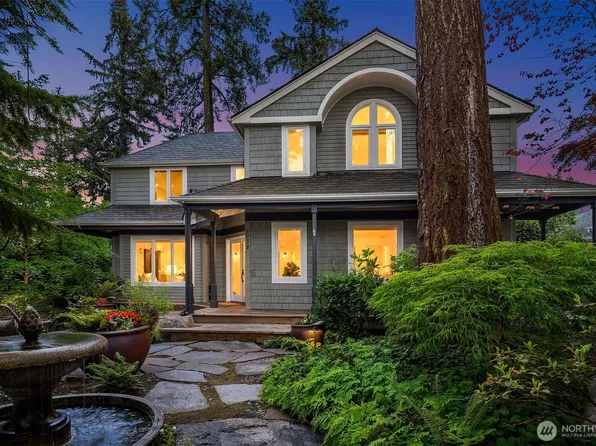 2038 9th Street W, Kirkland, WA 98033