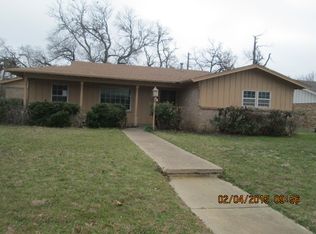 1951 Nottingham Blvd, Fort Worth, TX 76112