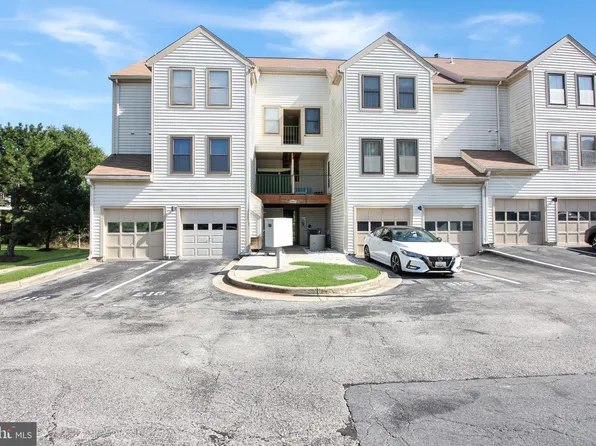 13411 Shady Knoll Dr APT 215, Silver Spring, MD 20904