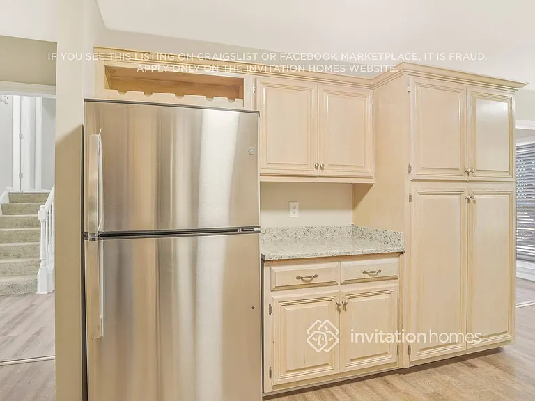 2447 Doubletree Dr NW — Photo 8
