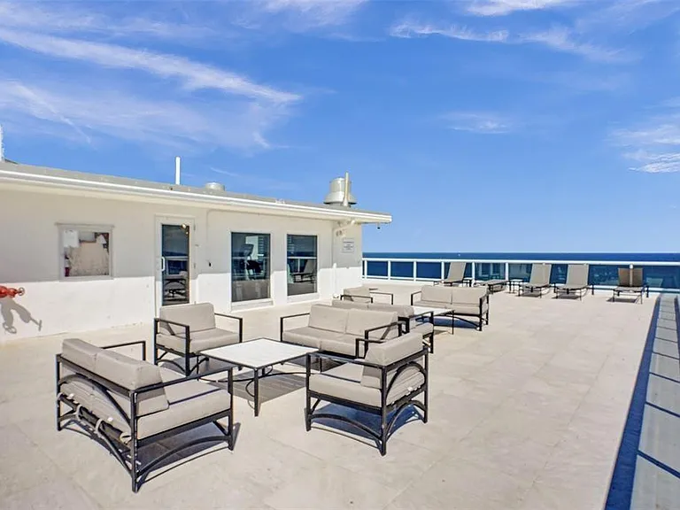 2841 N Ocean Blvd #1508 — Photo 26