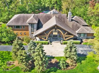 3524 Spring Rd, Oak Brook, IL 60523