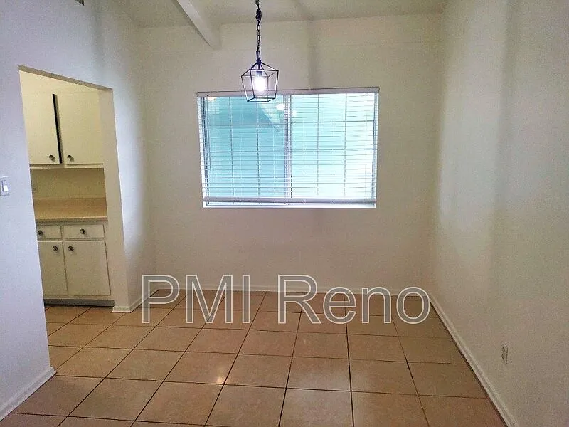 2 bed, 1.0 bath, 1192 sqft, $1,795 — Photo 4