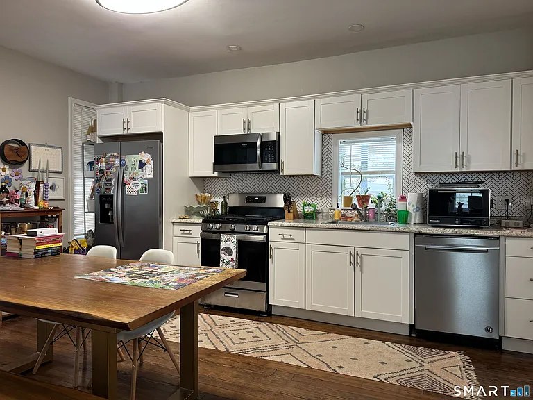 215 Willow St #1 — Photo 3