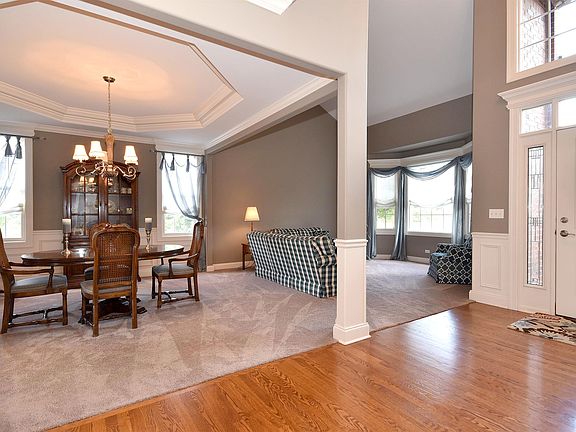 5th image of 26239 Oakcrest Ln