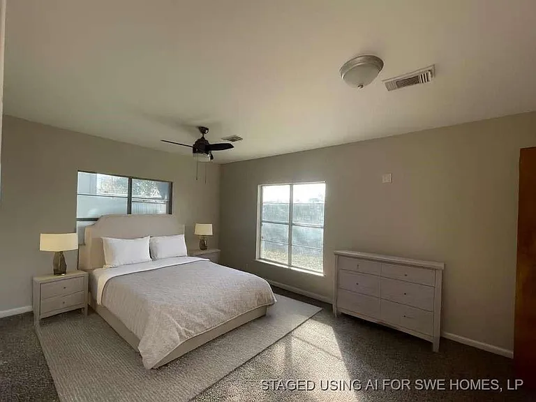 605 S Main St #25 — Photo 9
