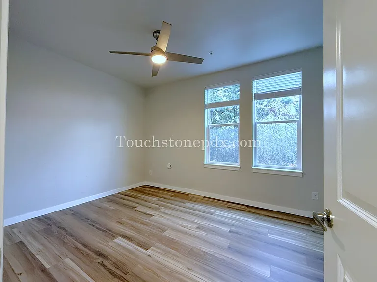 3323 SE 87th Ave — Photo 49