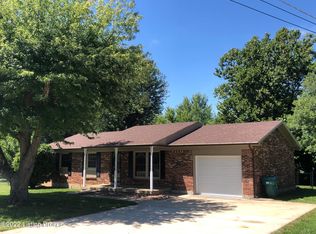 817 Pearman Ave, Radcliff, KY 40160