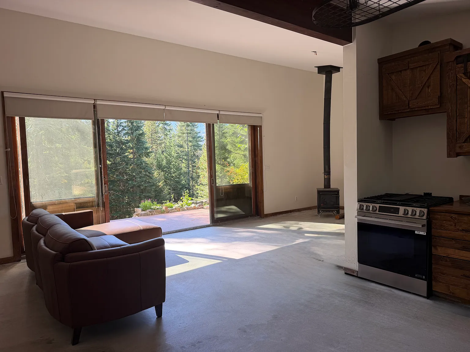 Studio, 768 sqft, $1,800 — Photo 4