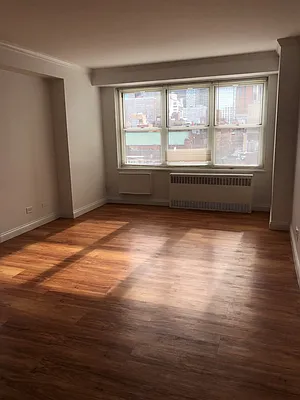 Rented by Green Home NY Realty LLC | media 26