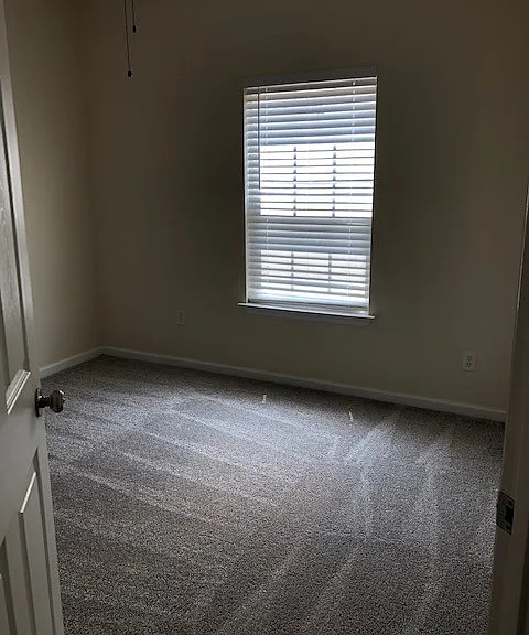 2610 Avondale Ct — Photo 11