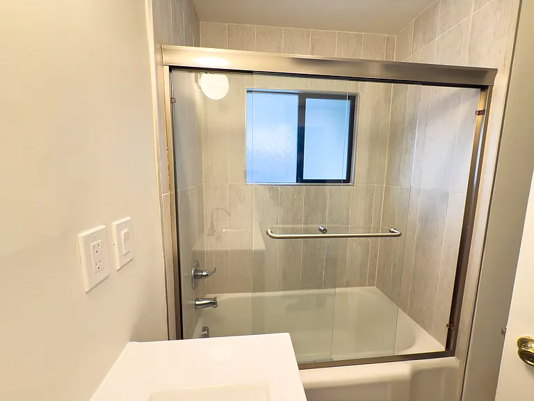 6488 Alta Gracia Dr — Photo 17