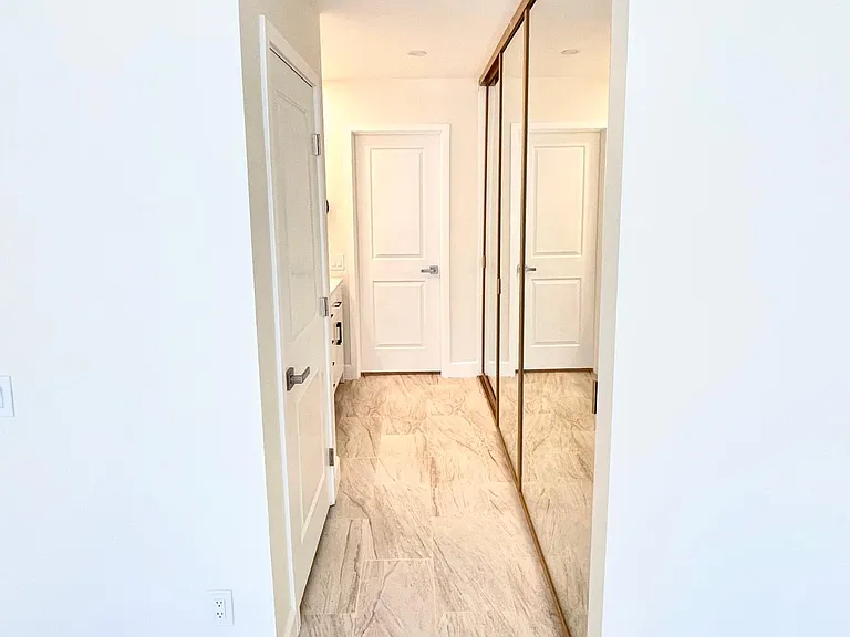 5052 Boxwood — Photo 12