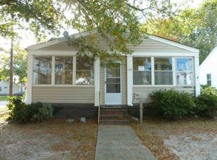 120 Primrose Ave, Hampton, VA 23663