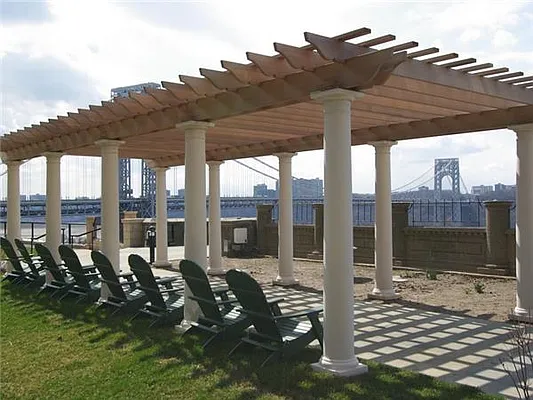 Sold by Exclusive Properties Sotheby's International Realty | media 41