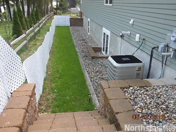 3rd image of 19647 612th Ave