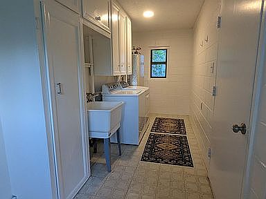 3rd image of 4429 Berrendo Dr