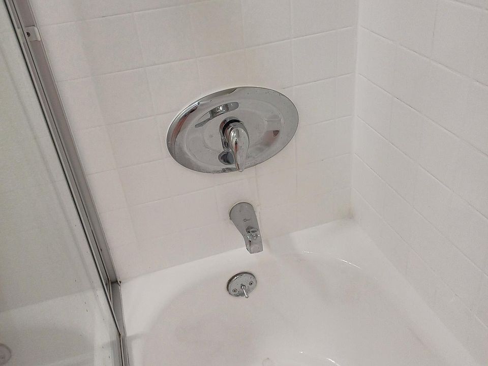 1st image of 7630 Milton Ave APT 10