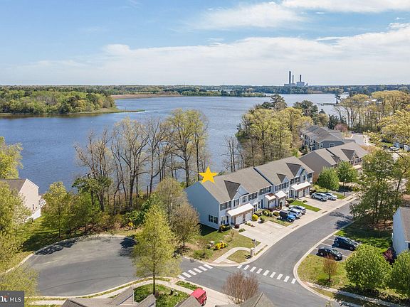 2nd image of 30003 Eagle Point Dr #1F