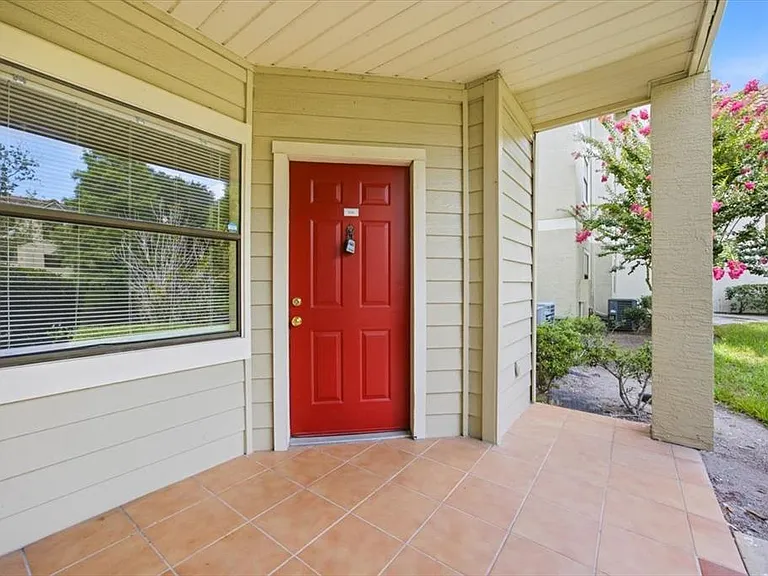 3004 Parkway Blvd #106 — Photo 12