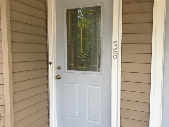 38 Elizabeth St #38, Attleboro, MA 02703