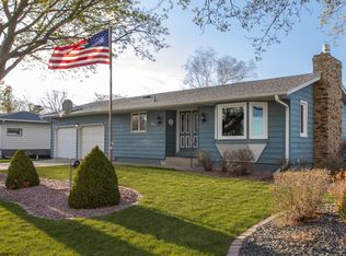 100 4th Ave SW, Plainview, MN 55964