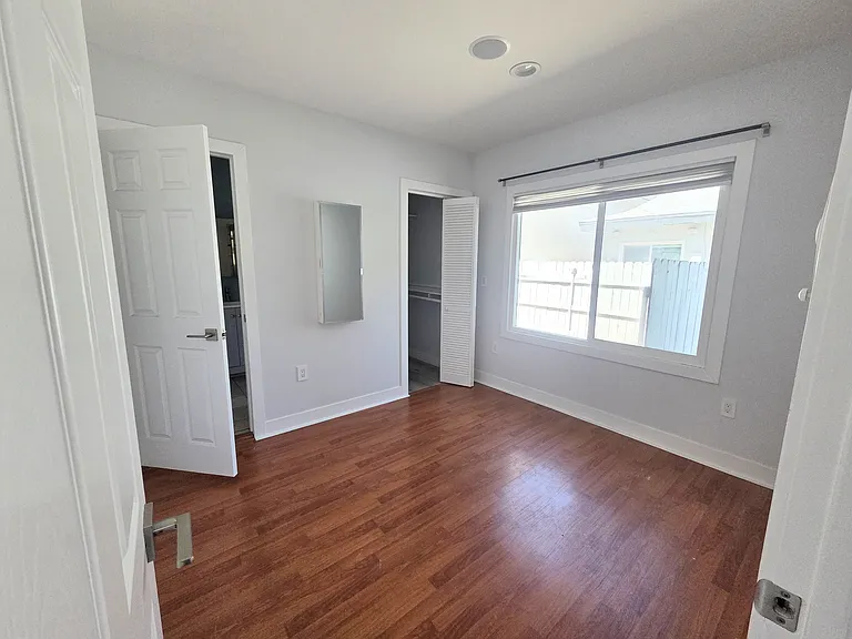 1500 S Glendale Ave #19 — Photo 5