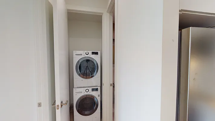 Rented by Verus Real Estate | media 11