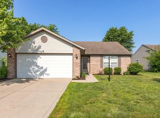 1450 Millridge Dr, Greenwood, IN