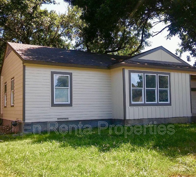 1st image of 1621 Connally Ter