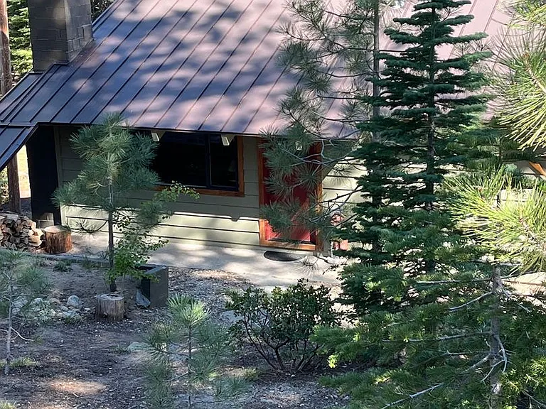 432 Sierra Dr — Photo 4