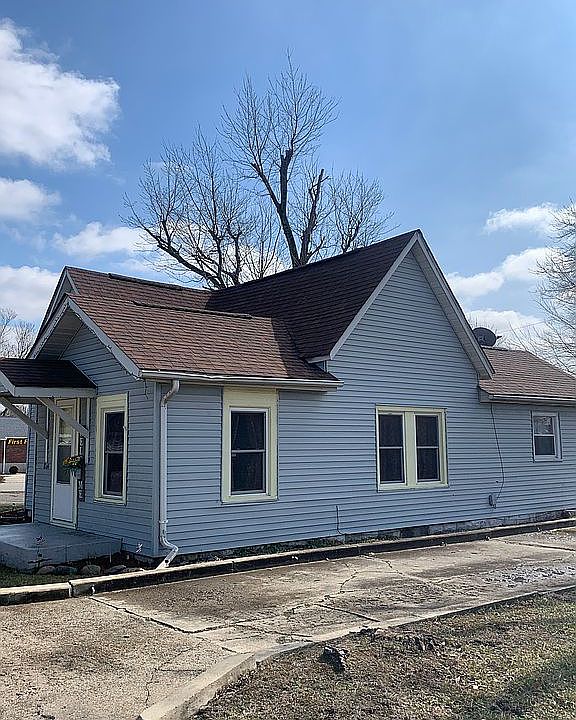 2nd image of 8164 E Highway 54 E